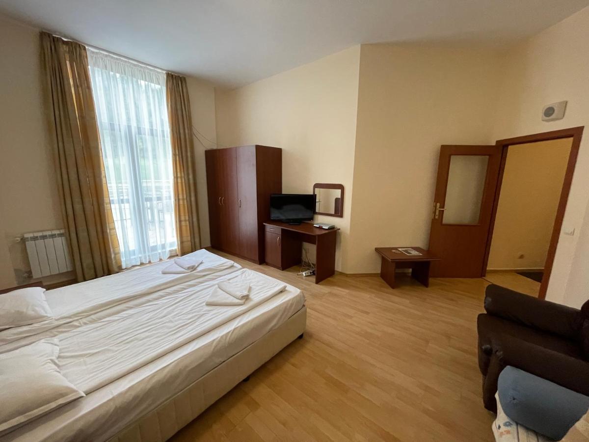 Persey Flora Apartments Borovets Ngoại thất bức ảnh