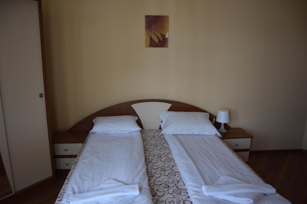 Persey Flora Apartments Borovets Ngoại thất bức ảnh