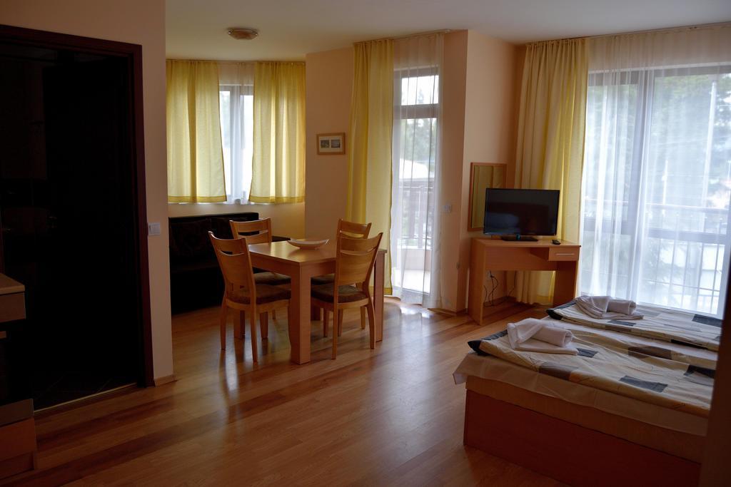 Persey Flora Apartments Borovets Phòng bức ảnh